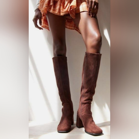 Jeffrey Campbell Hot Lava Boots Chocolate Brown Suede 9 Like New - Picture 5 of 16